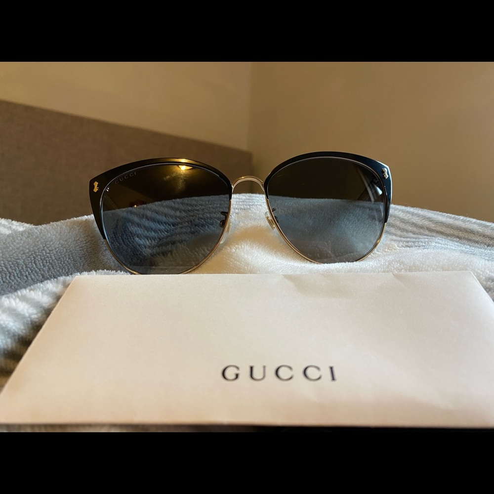 Gucci sunglasses - Picture 3 of 10